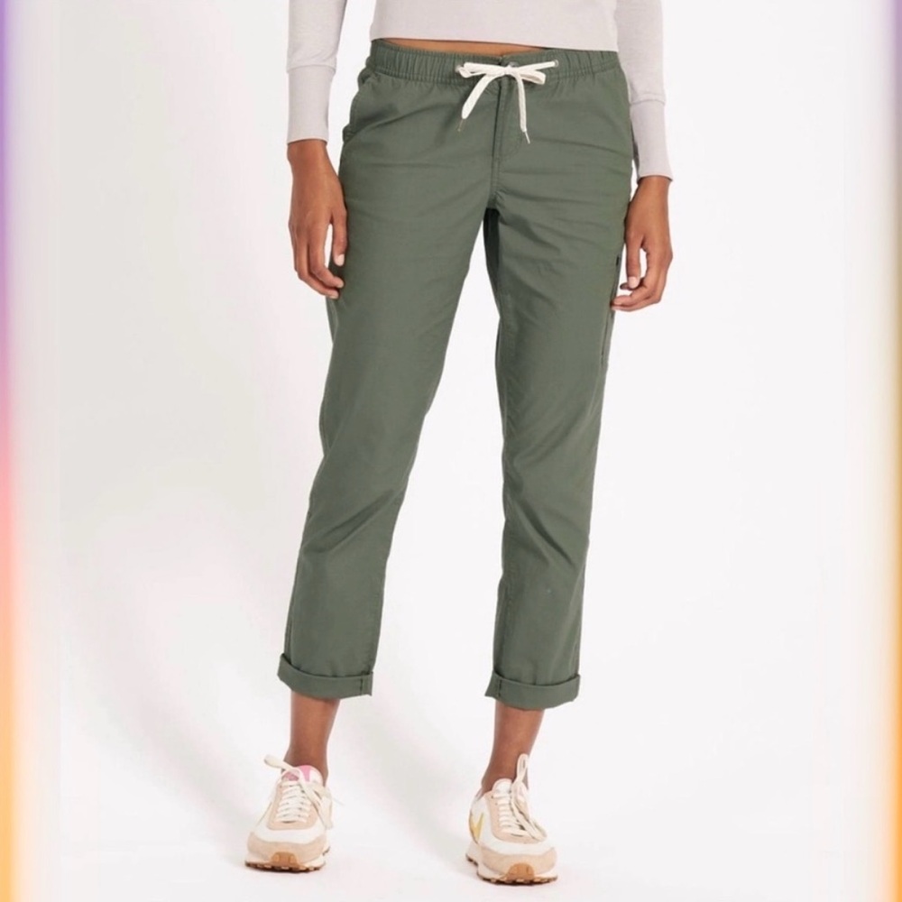 Vuori Ripstop Pant In Army Green‎  missing sSize  tag Medium